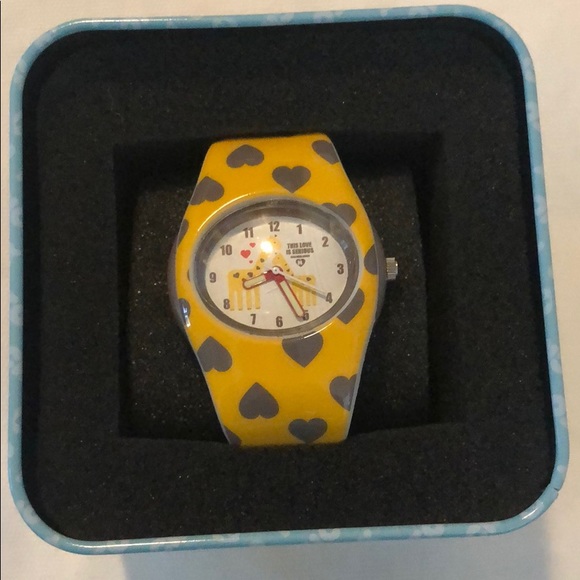 Harajuku Lovers Accessories - Harajuku Giraffe Love Watch